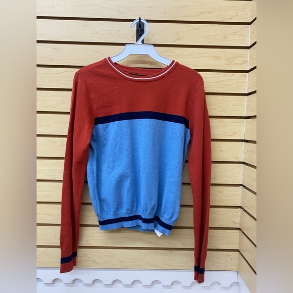 Forever 21 Red and Blue Sweater - Picture 1 of 3